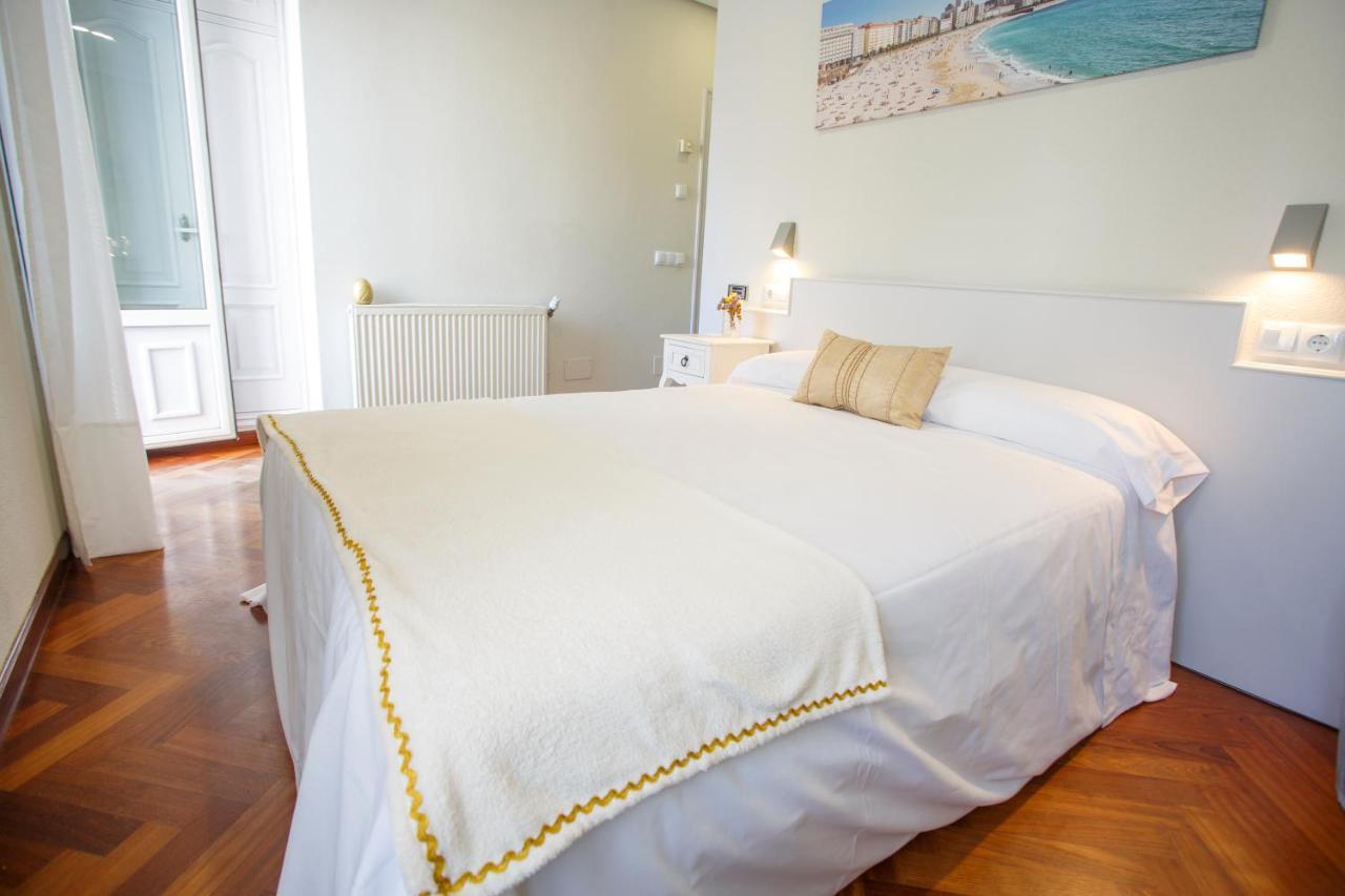 Hostal CostLa Corogne Extérieur photo