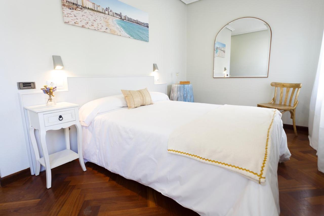 Hostal CostLa Corogne Extérieur photo