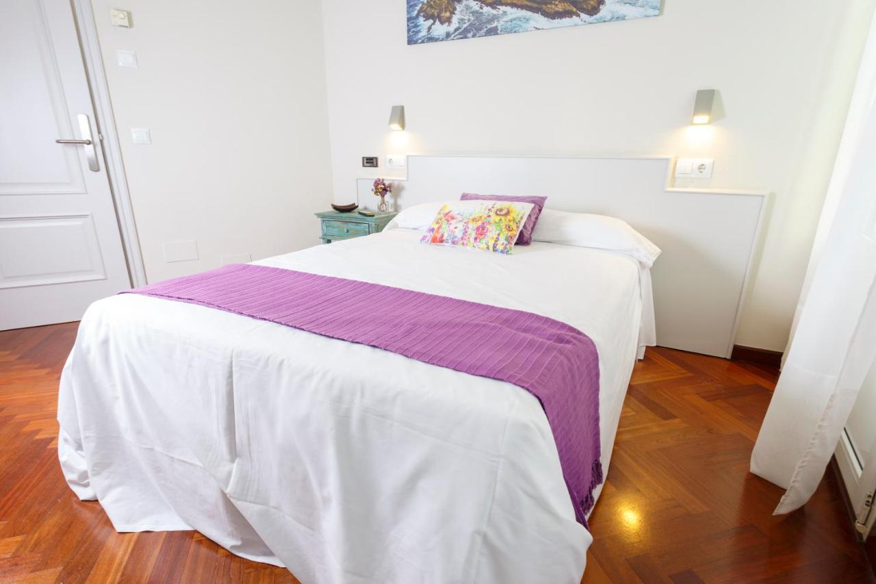 Hostal CostLa Corogne Extérieur photo